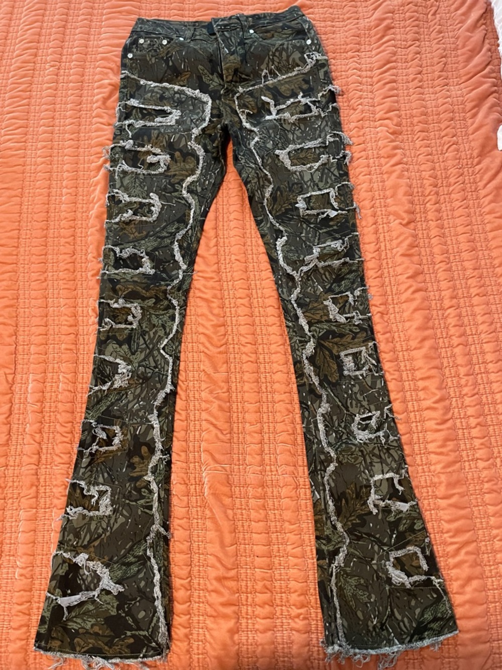 Guapi Men’s Camouflage Distressed Jeans with Flare Leg